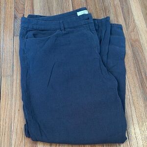 LOFT Women's Navy Capris